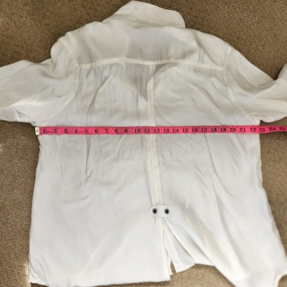 SOLD Vintage Silks by Fridaze White Silk Blend Button Up Lagenlook Blouse Size L - Picture 11 of 13